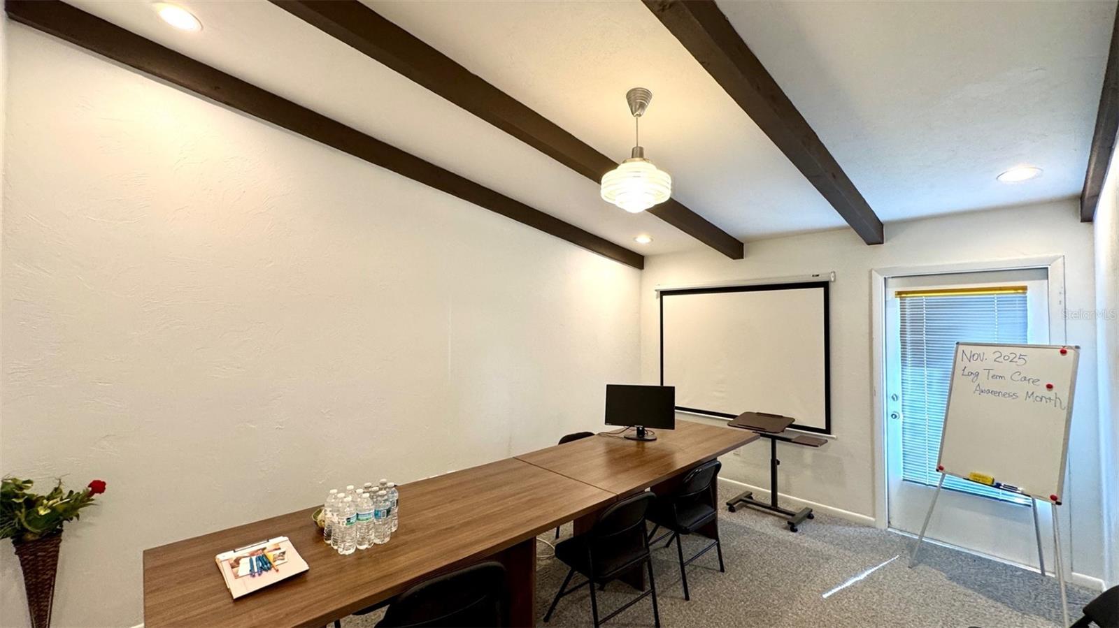 THORNEBROOK III CONDO OFFICE PARK - Commercial Lease