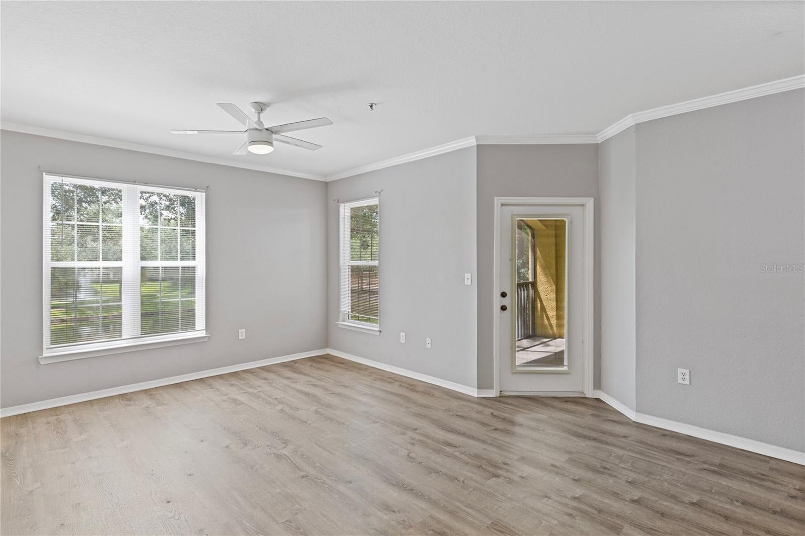 10105 COURTNEY OAKS CIRCLE 203