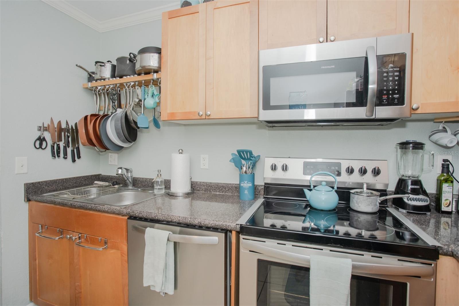 WATERSIDE AT COQUINA KEY NORTH - Residential