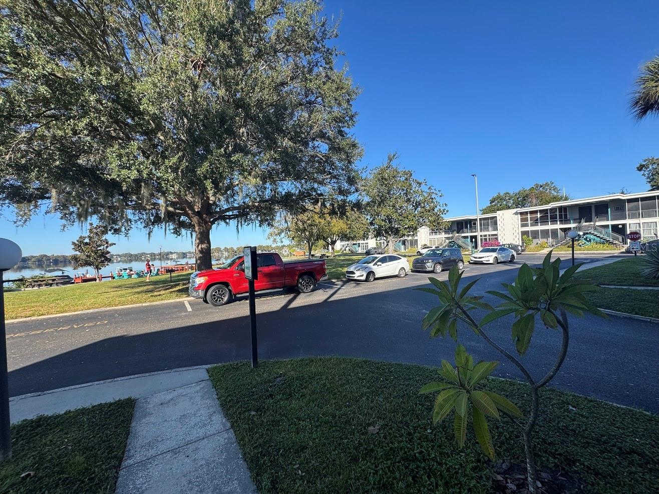 LAKE KILLARNEY CONDO - Residential