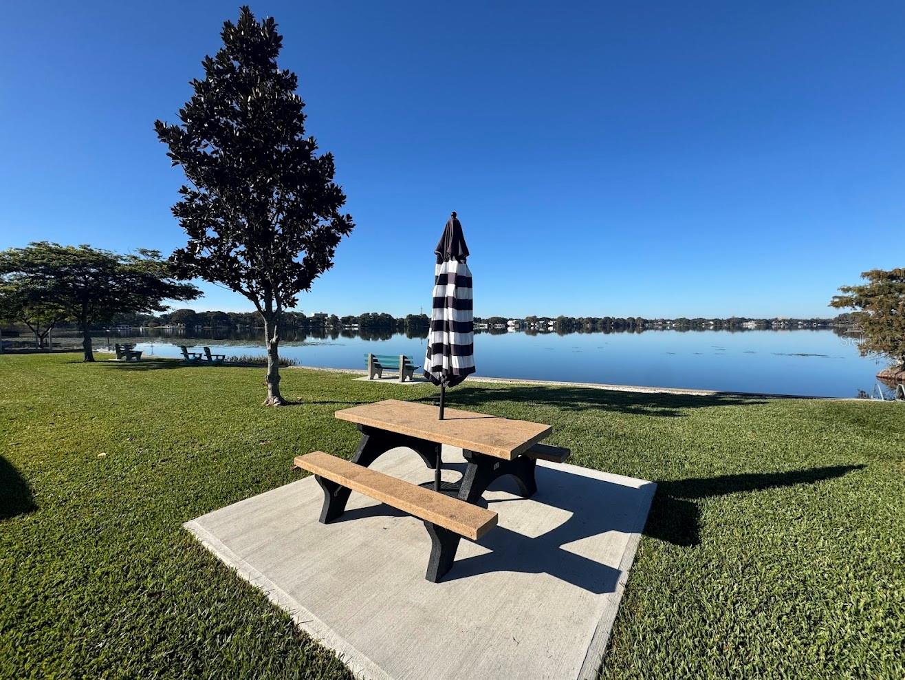 LAKE KILLARNEY CONDO - Residential