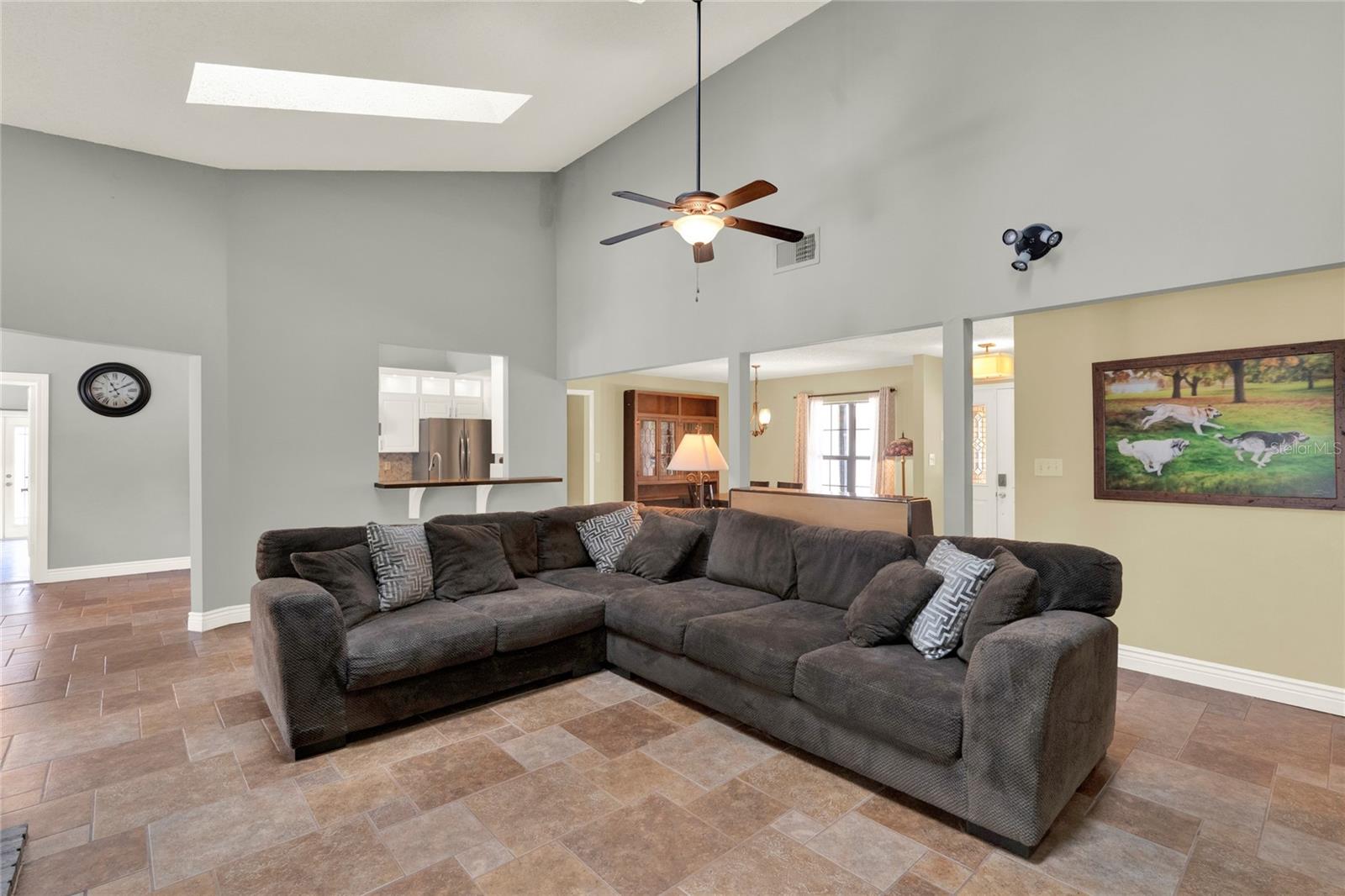 370 BRUSHWOOD LANE