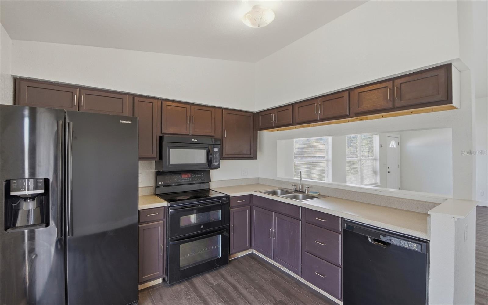 CHELSEA SQUARE 5B - Residential