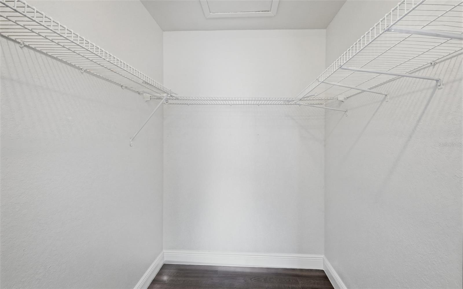 CHELSEA SQUARE 5B - Residential