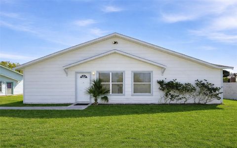 2132 AVON BOULEVARD KISSIMMEE FL 34741