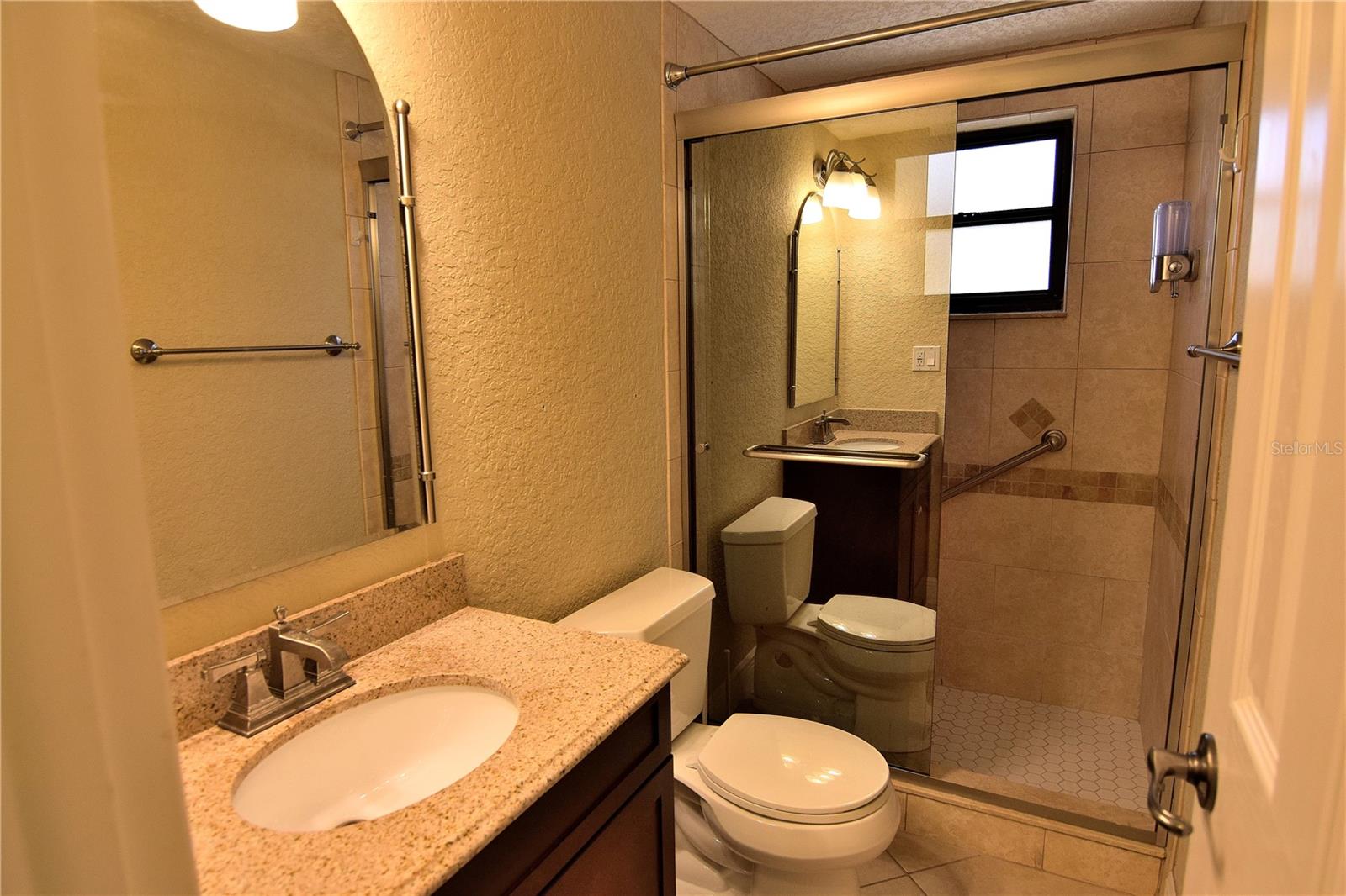 REGENCY PARK - Residential