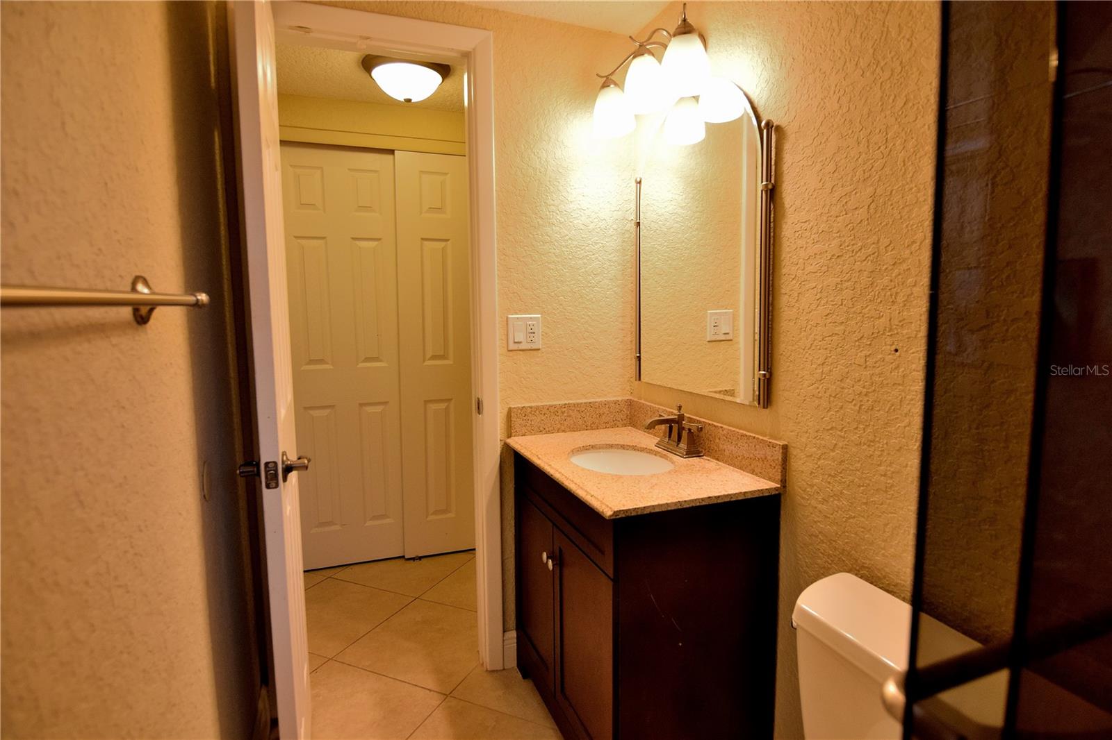 REGENCY PARK - Residential