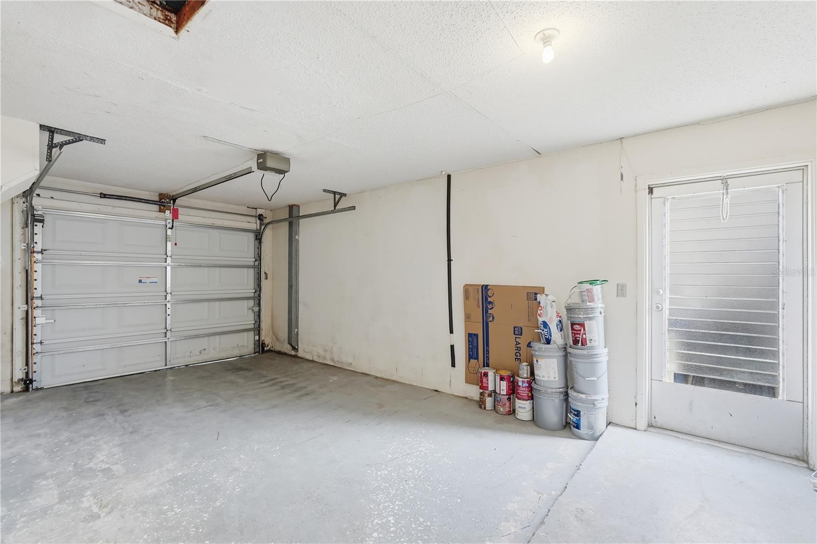 HARBOR PALMS-UNIT THREE - Residential