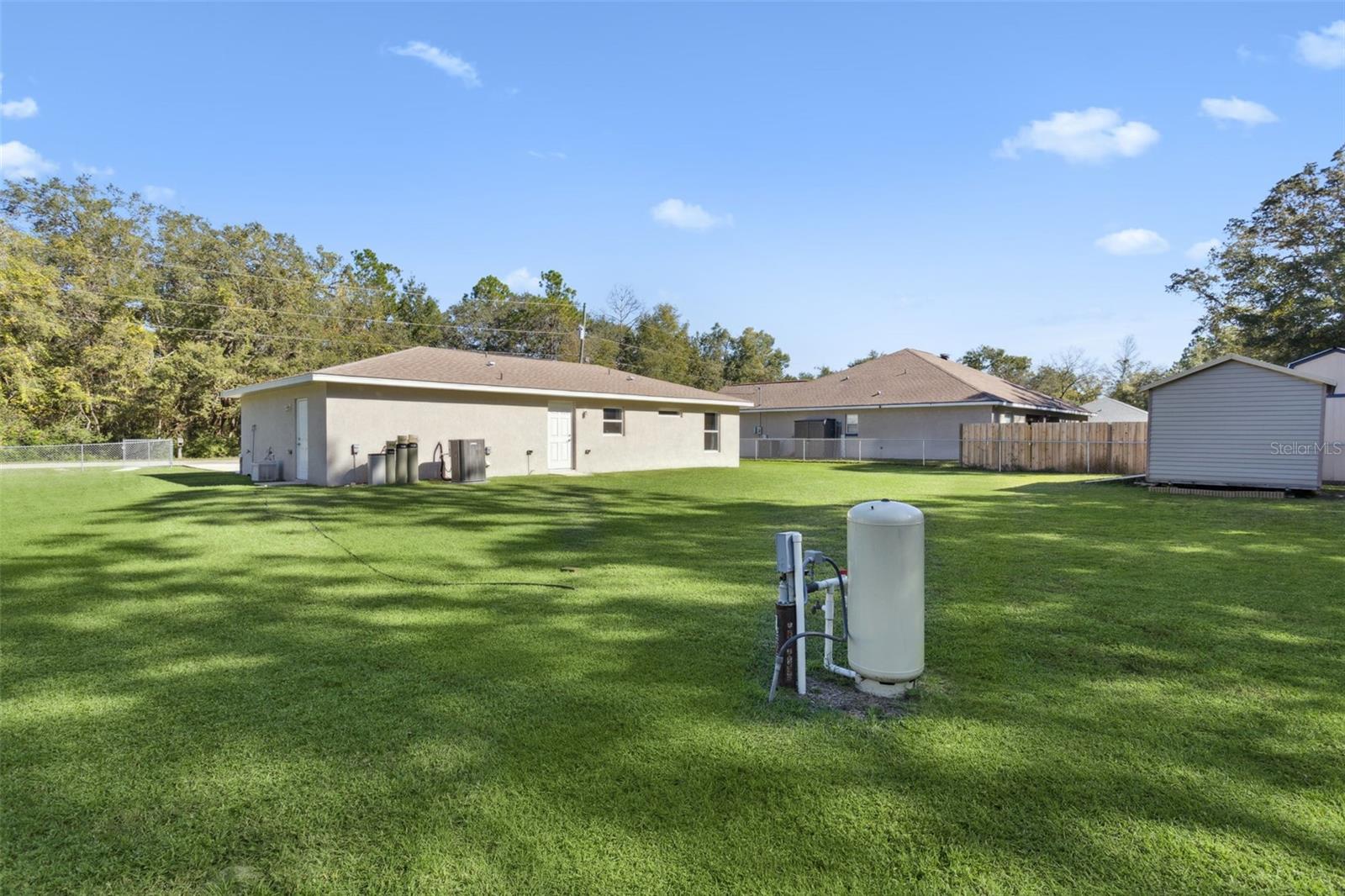 SILVER SPGS SHORES UN #38 - Residential