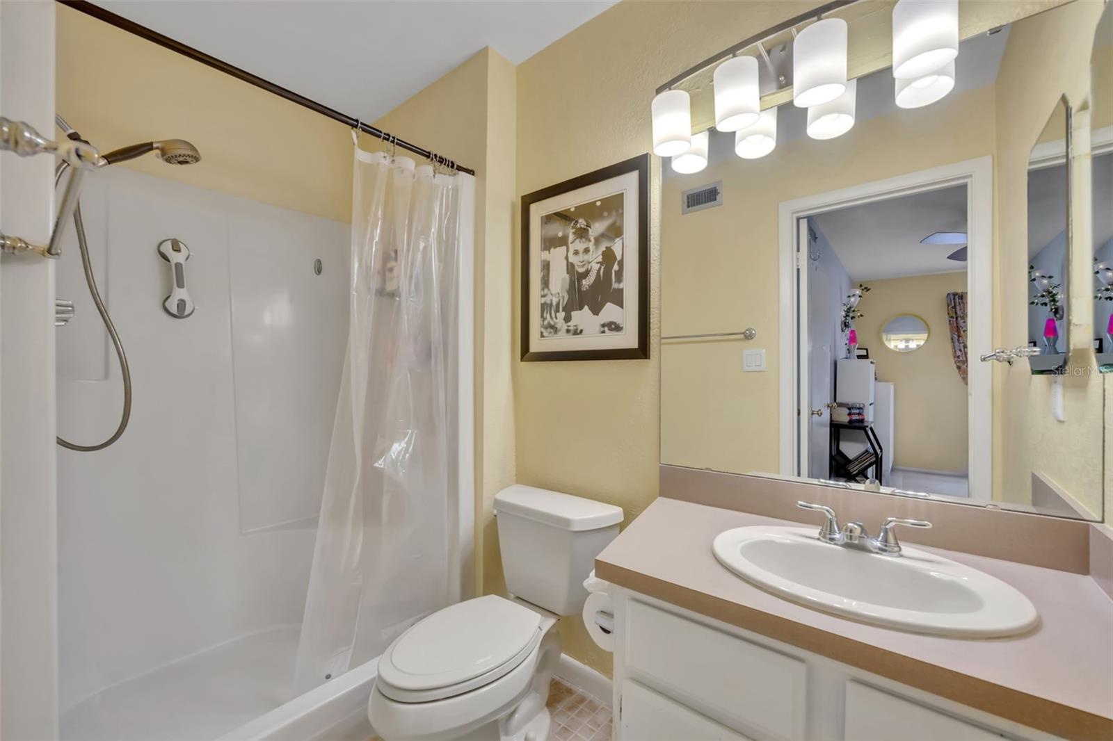 RAMBLEWOOD CONDO - Residential