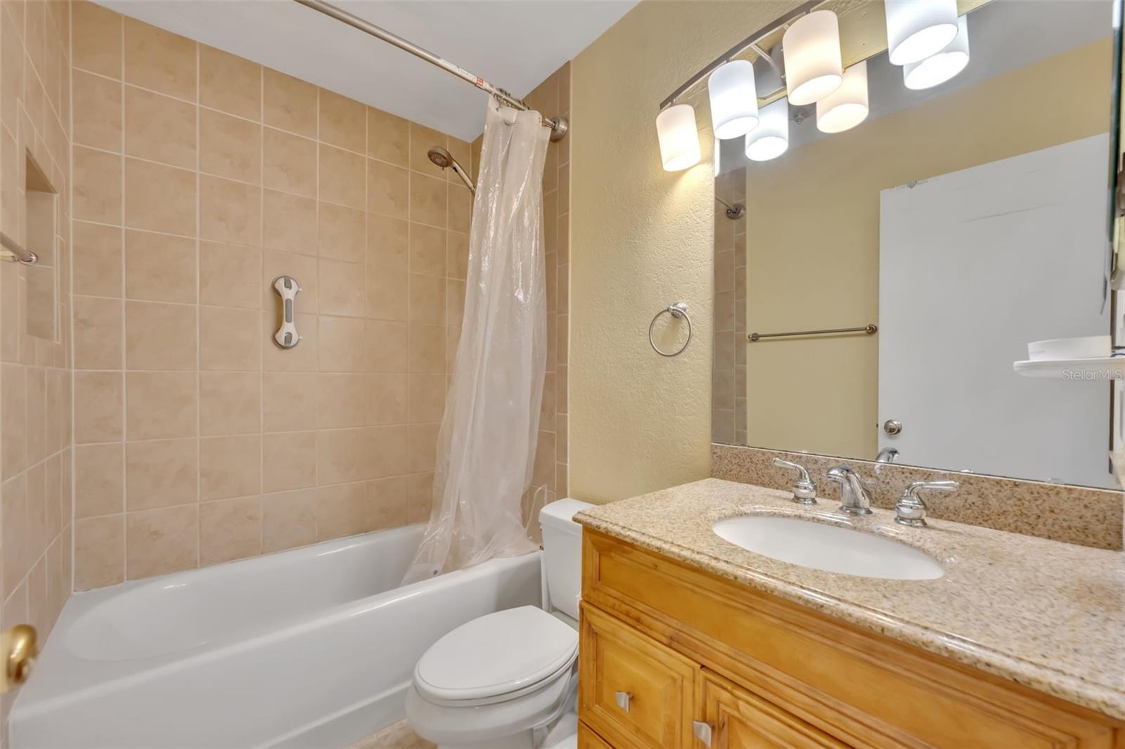 RAMBLEWOOD CONDO - Residential