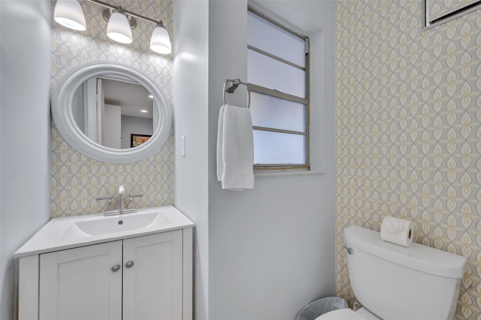RAMBLEWOOD CONDO - Residential