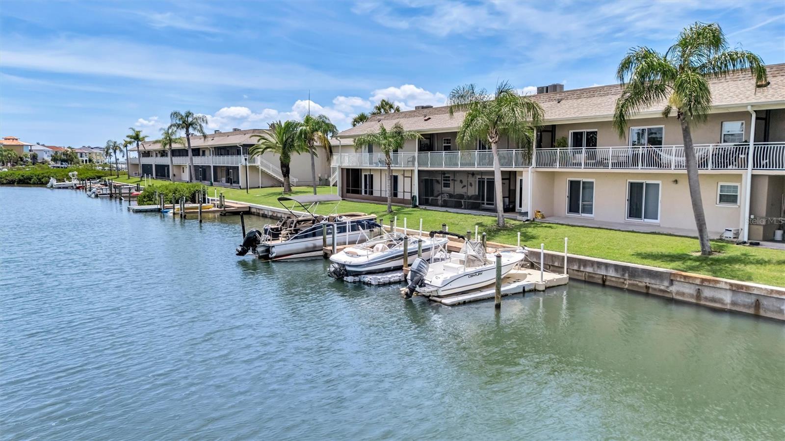 BAY POINTE CONDO - Residential