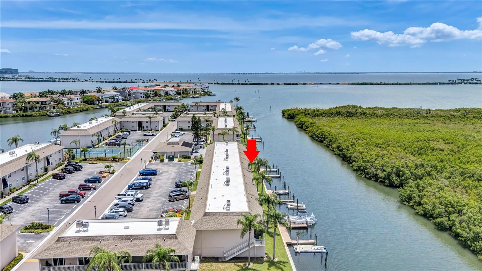 BAY POINTE CONDO - Residential
