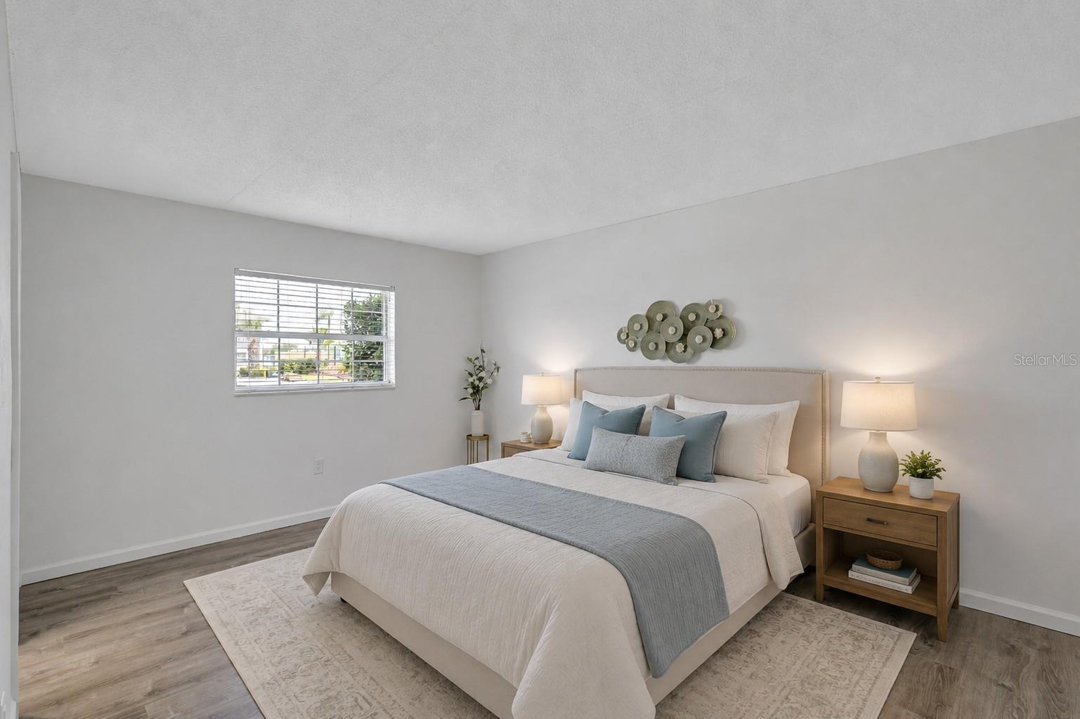 BAY POINTE CONDO - Residential