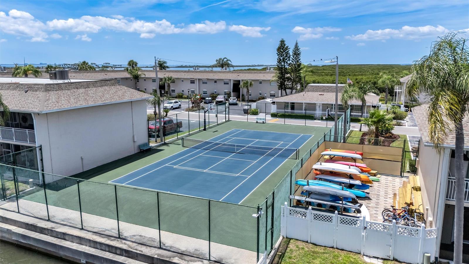 BAY POINTE CONDO - Residential