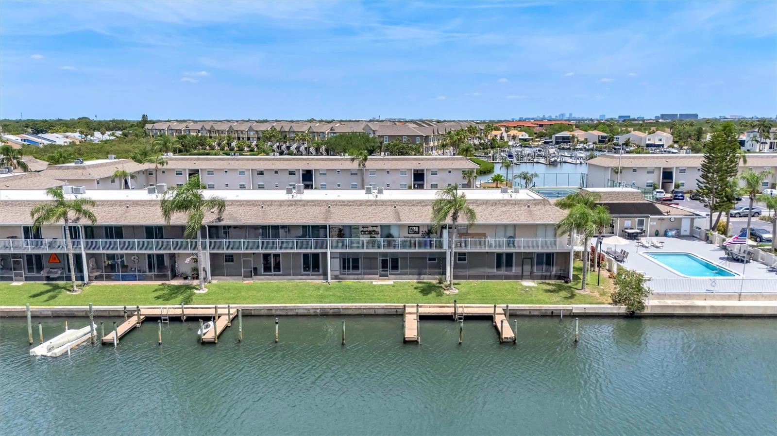 BAY POINTE CONDO - Residential