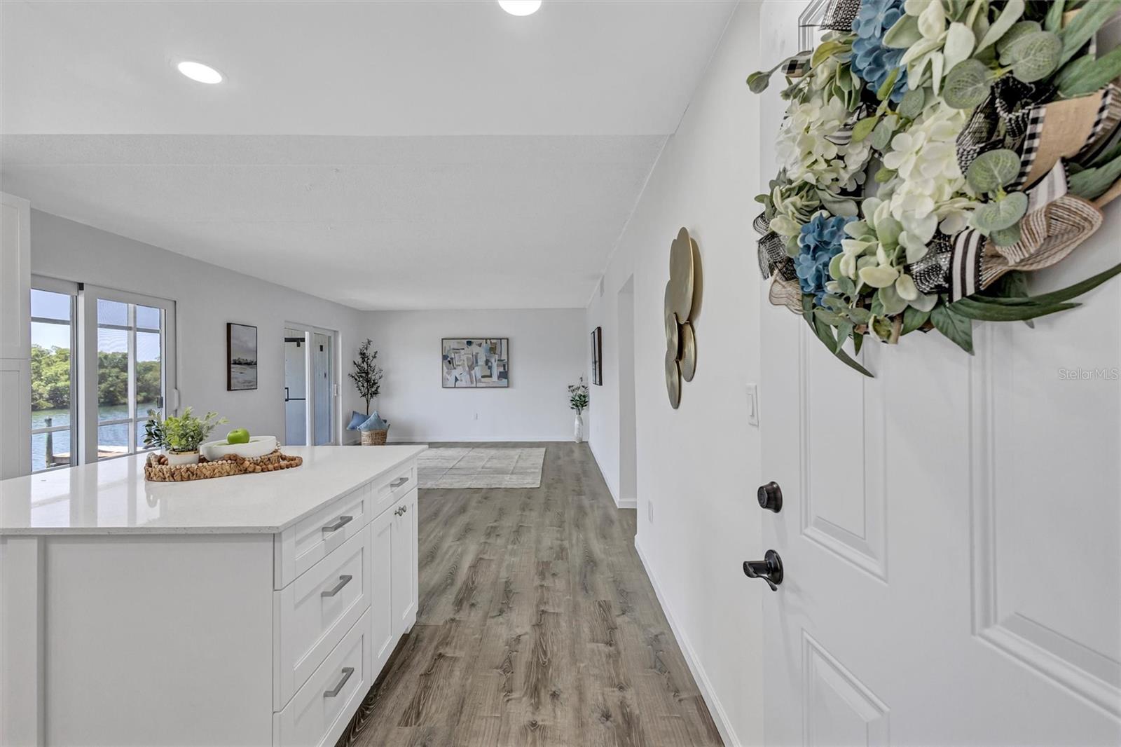 BAY POINTE CONDO - Residential
