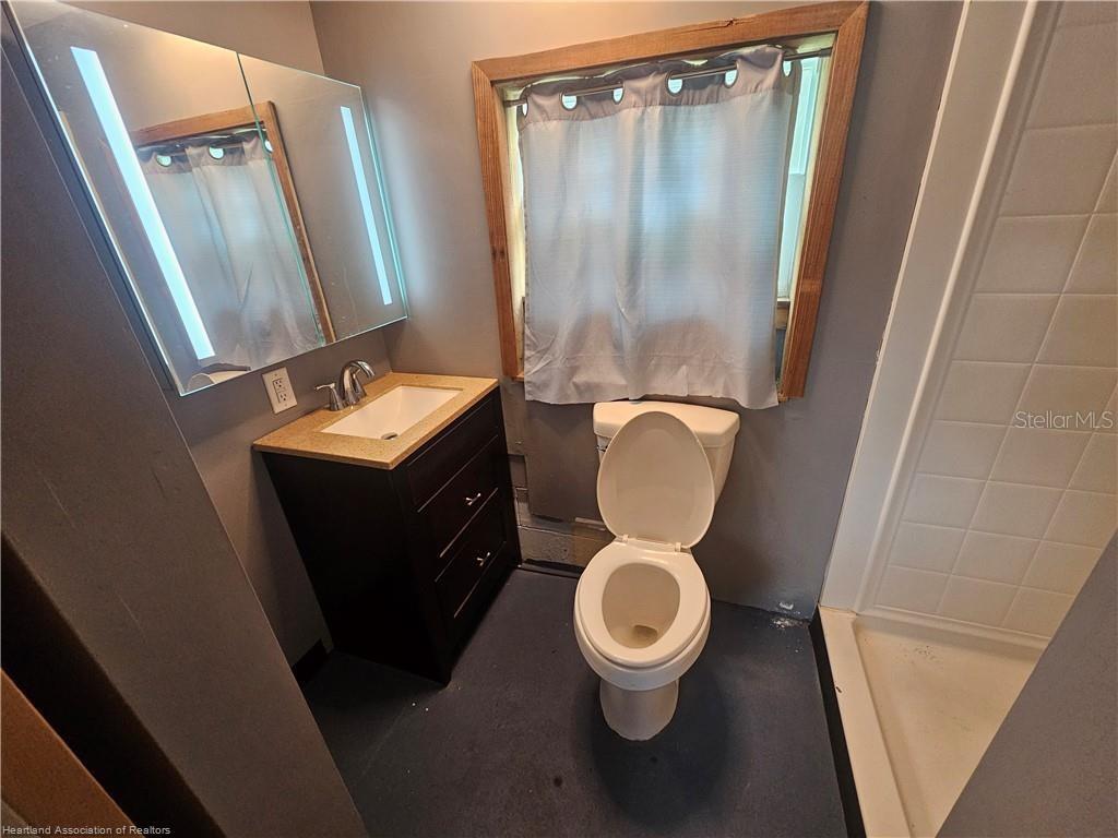 WEST INDIAN LAKE HEIGHTS SUB - Residential Income