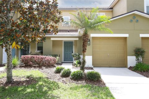 Photo of 3793 Eagle Preserve Point, Sanford, FL 32773 (MLS # O6394326)