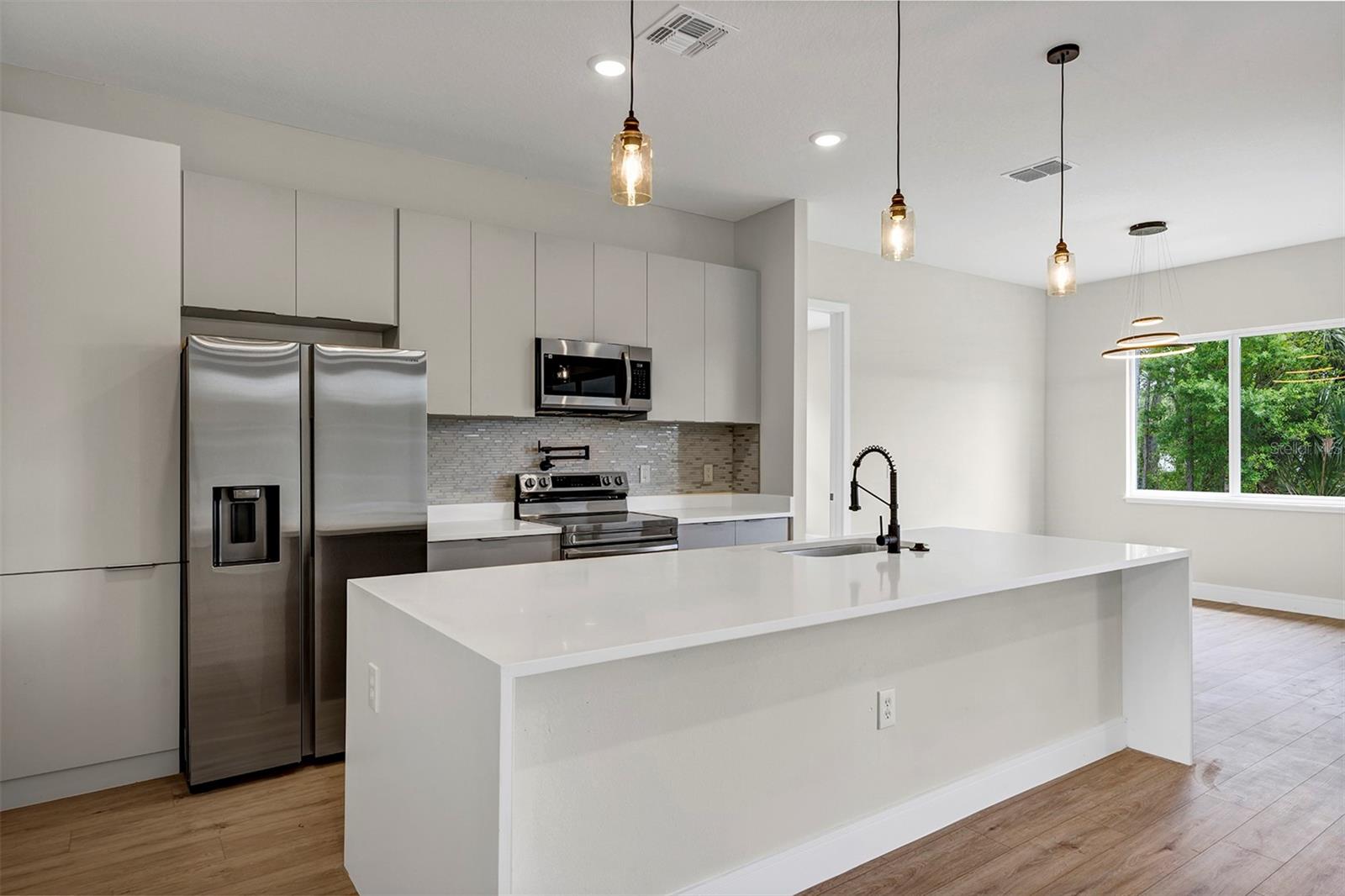 PORT CHARLOTTE SEC 014 - Residential Lease