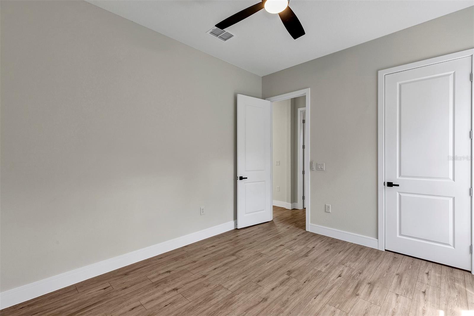 PORT CHARLOTTE SEC 014 - Residential Lease