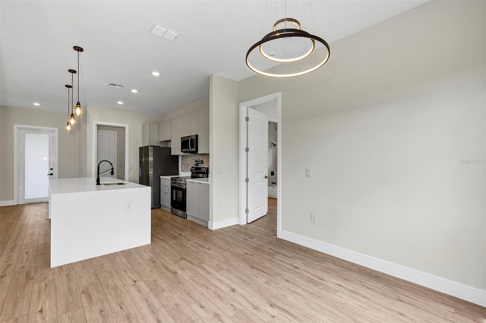 PORT CHARLOTTE SEC 014 - Residential Lease