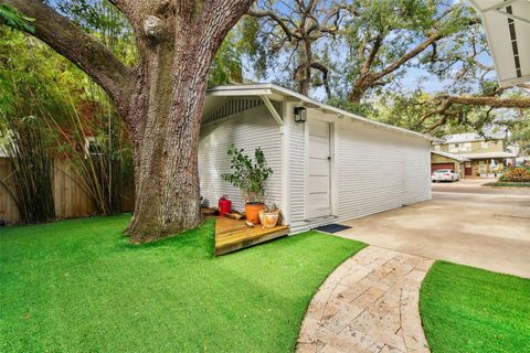 A home in TAMPA