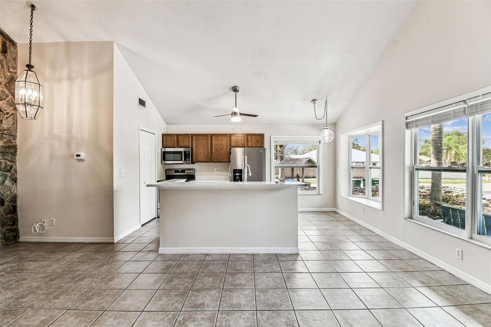 LAKE ST GEORGE SOUTH UNIT III - Residential