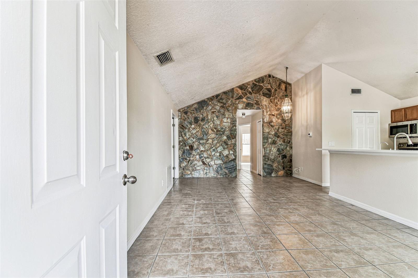 LAKE ST GEORGE SOUTH UNIT III - Residential