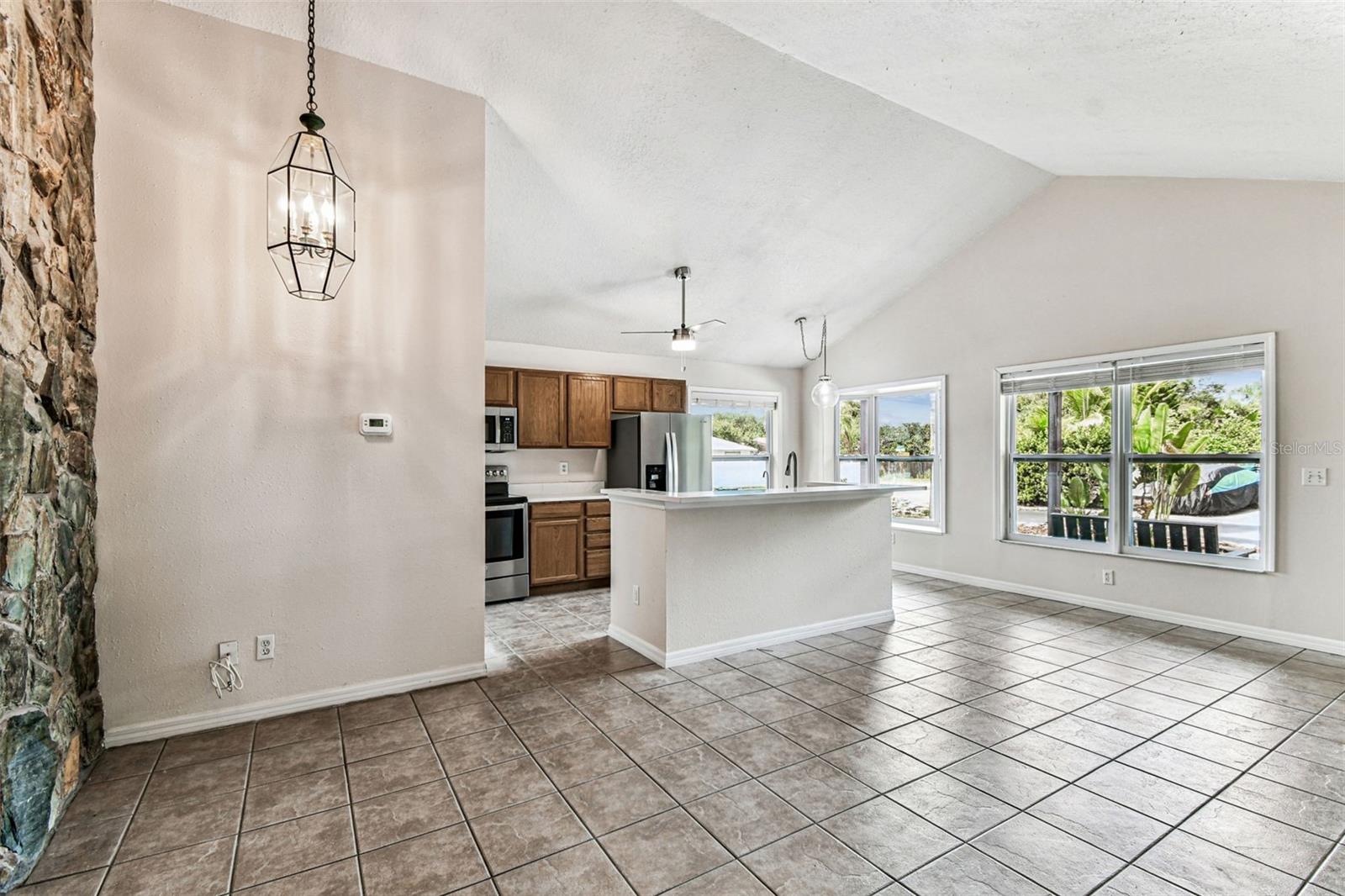 LAKE ST GEORGE SOUTH UNIT III - Residential