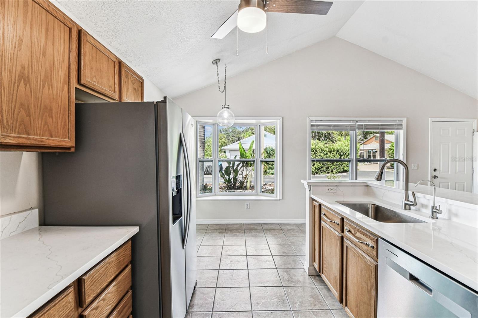 LAKE ST GEORGE SOUTH UNIT III - Residential