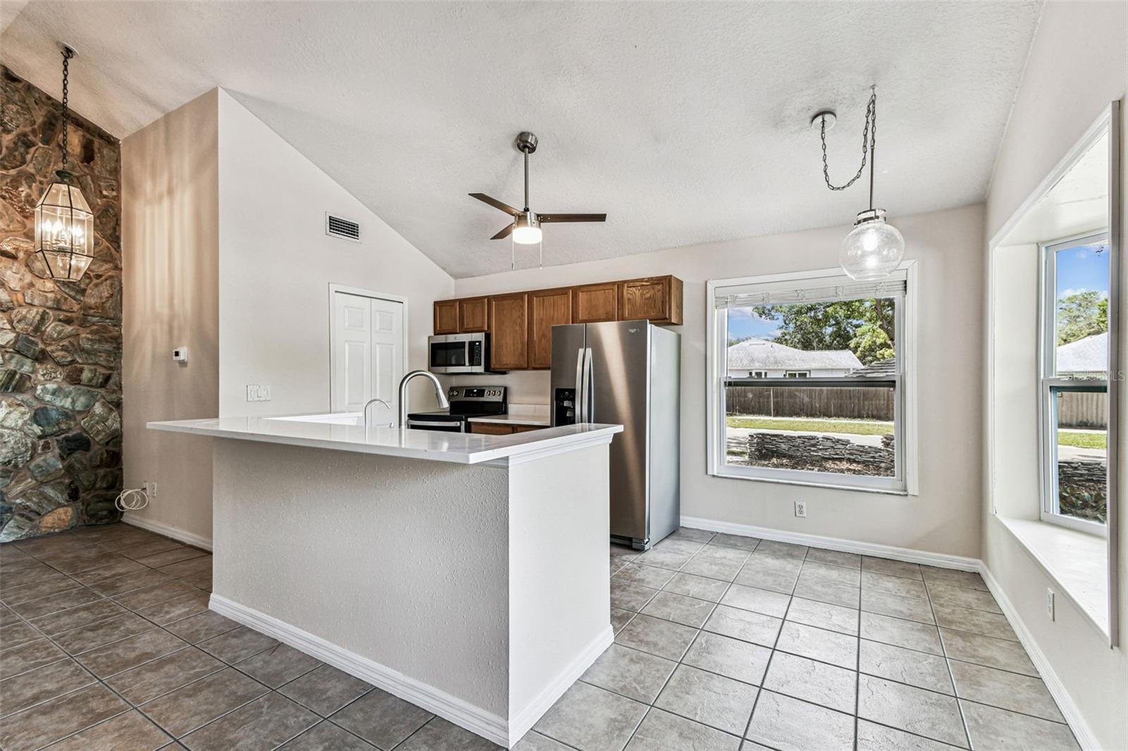 LAKE ST GEORGE SOUTH UNIT III - Residential