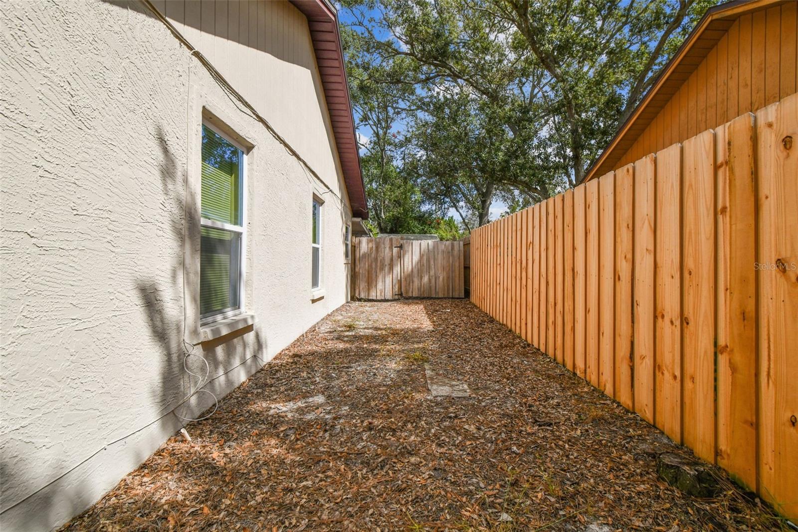 LAKE ST GEORGE SOUTH UNIT III - Residential