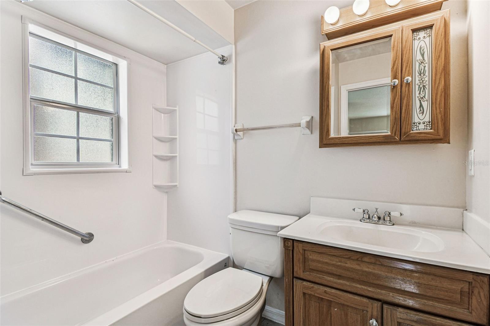 LAKE ST GEORGE SOUTH UNIT III - Residential