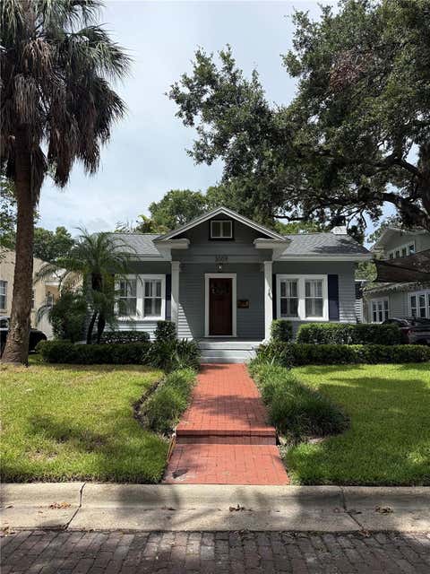 Photo of 3009 W Angeles Street, Tampa, FL 33629 (MLS # J1004528)