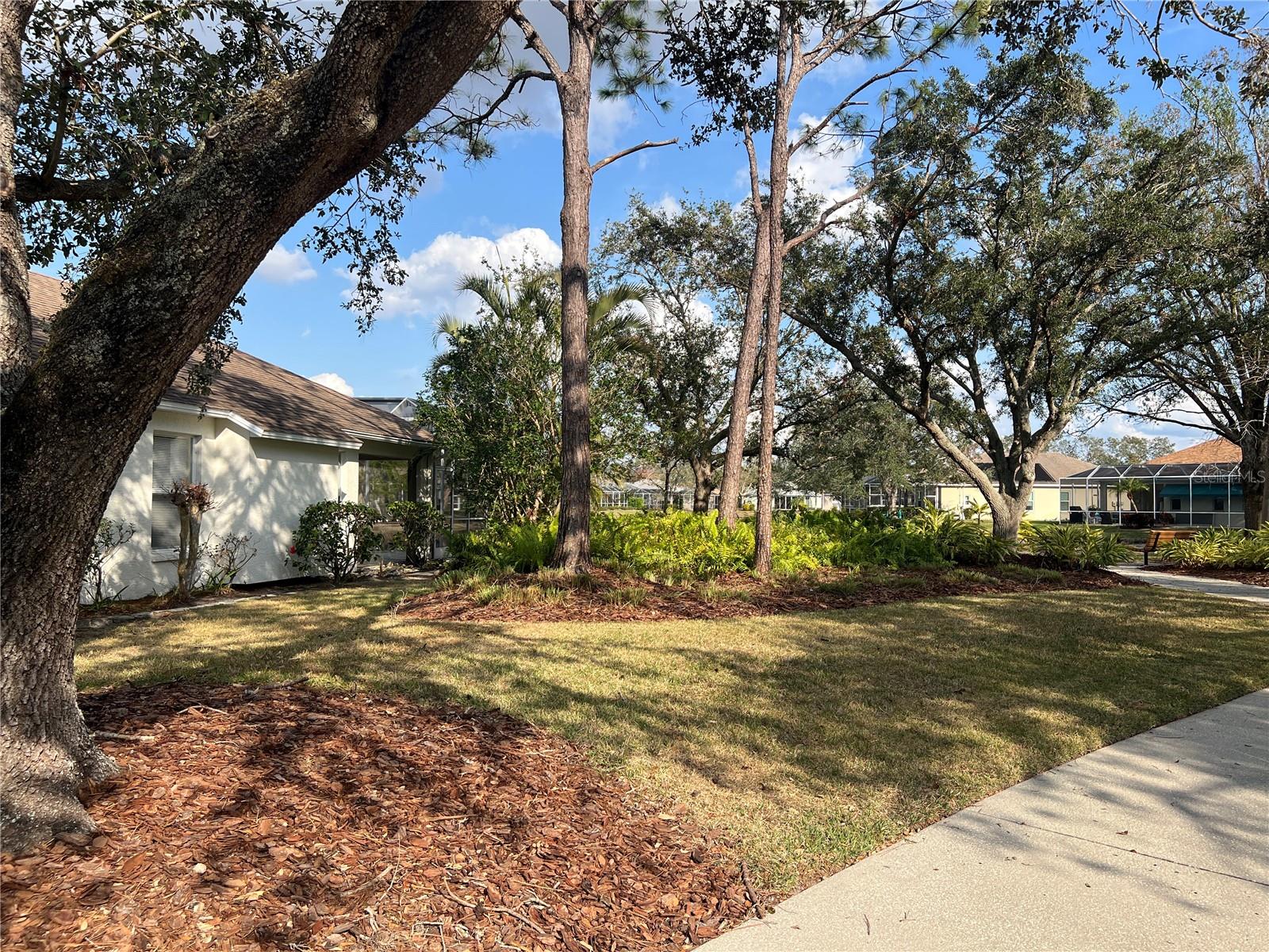 6227 YELLOWTOP DRIVE