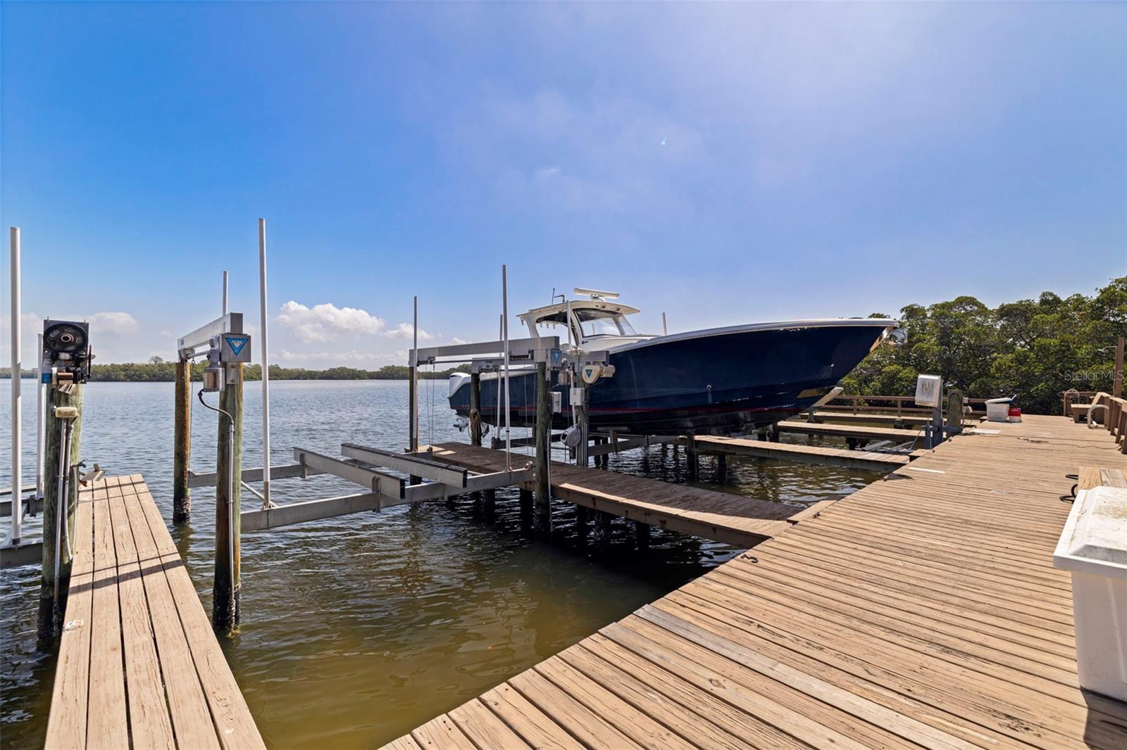 RIVIERA BAY SECOND ADD PT REP & ADD - Residential