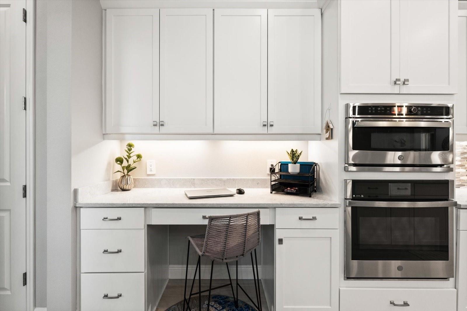 LAKEHOUSE COVE/WATERSIDE PH 1 - Residential