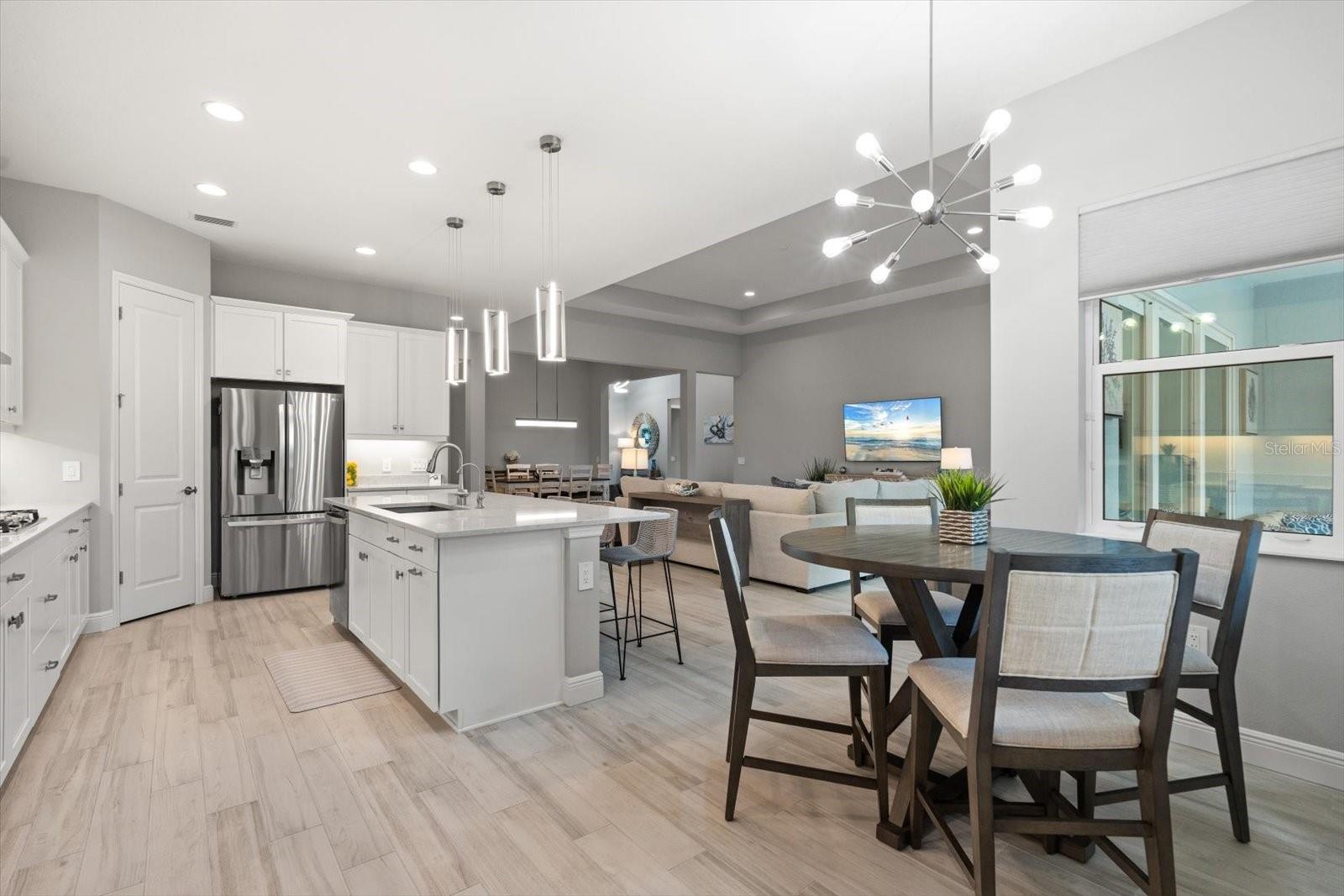 LAKEHOUSE COVE/WATERSIDE PH 1 - Residential