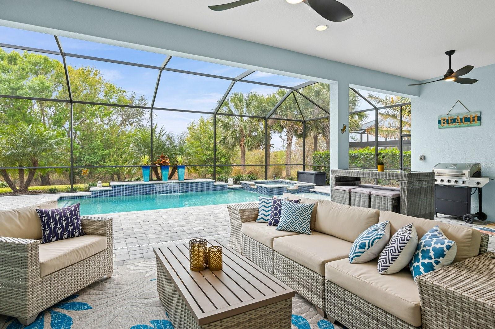 LAKEHOUSE COVE/WATERSIDE PH 1 - Residential