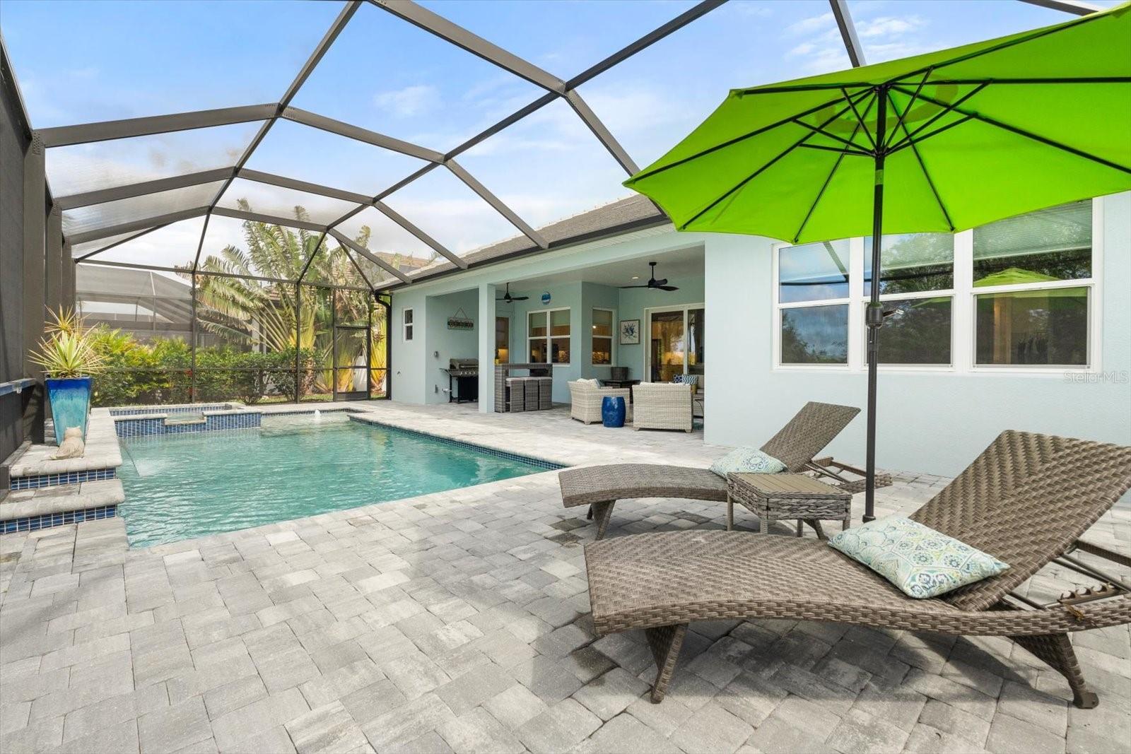 LAKEHOUSE COVE/WATERSIDE PH 1 - Residential