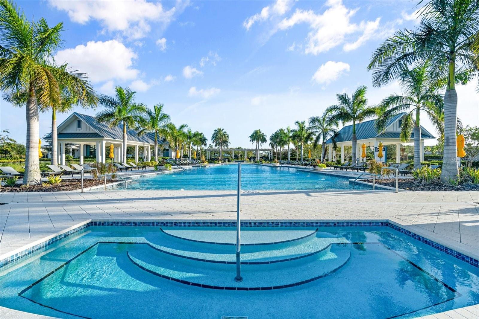 LAKEHOUSE COVE/WATERSIDE PH 1 - Residential