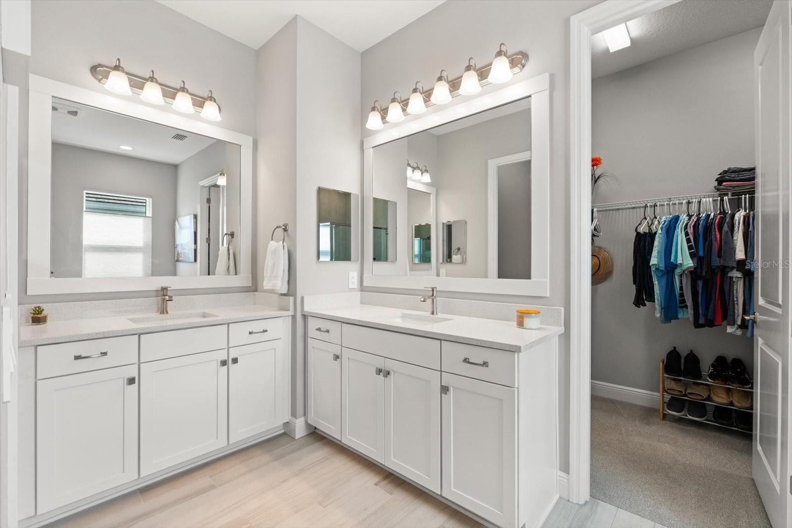 LAKEHOUSE COVE/WATERSIDE PH 1 - Residential