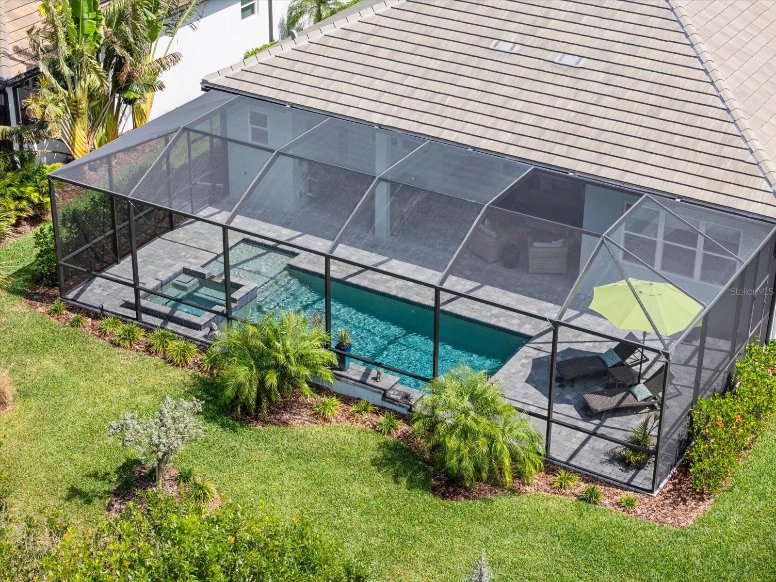 LAKEHOUSE COVE/WATERSIDE PH 1 - Residential