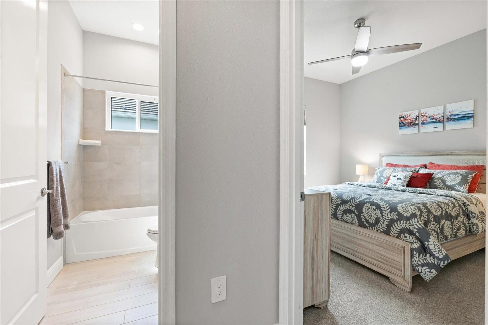 LAKEHOUSE COVE/WATERSIDE PH 1 - Residential