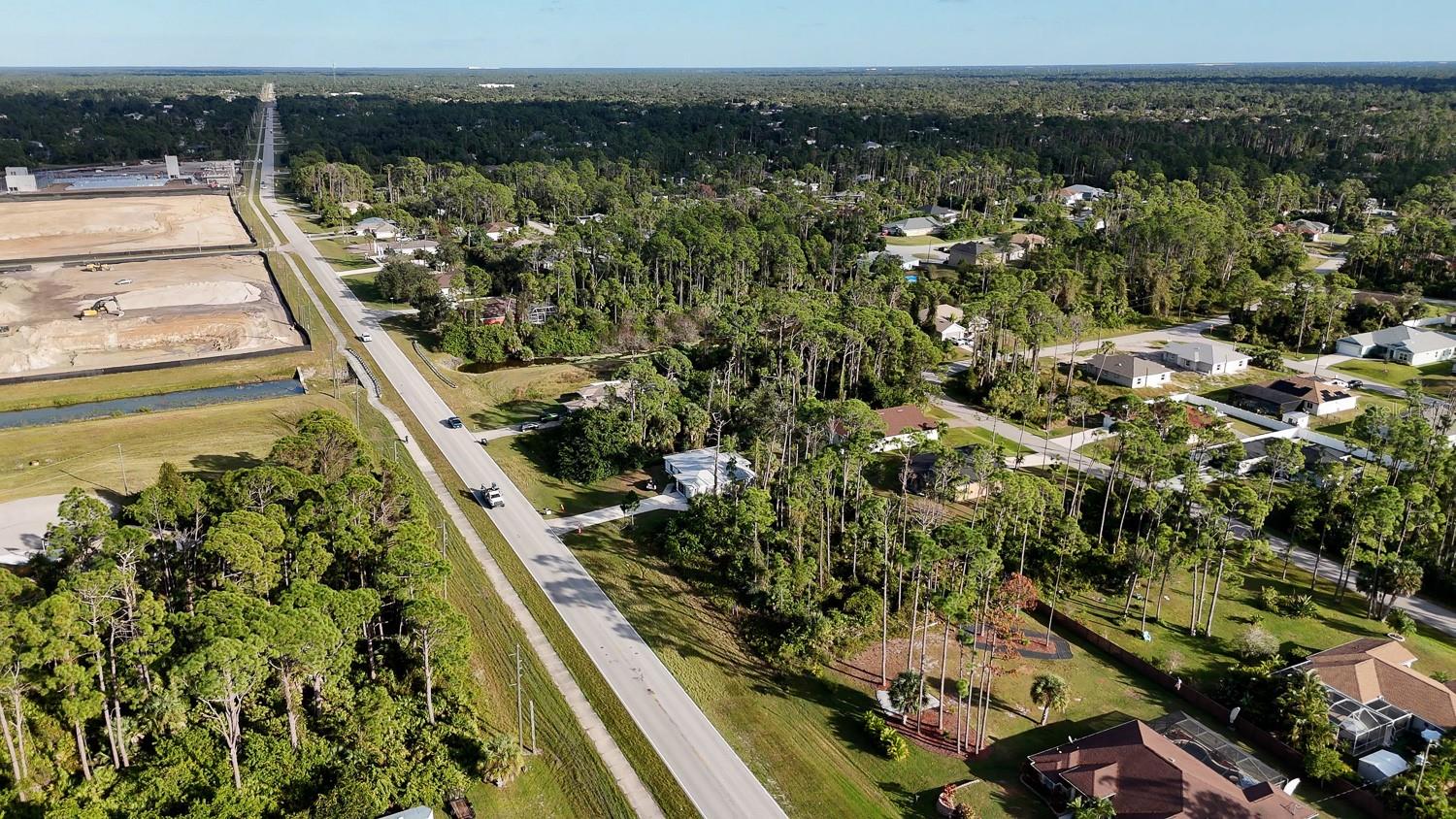 PORT CHARLOTTE SUB 33 - Land