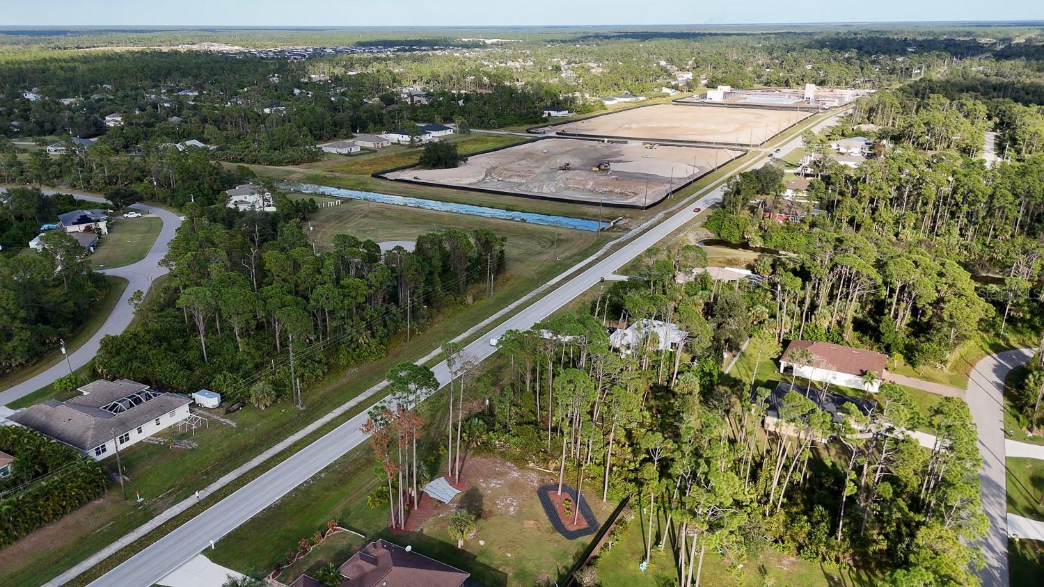 PORT CHARLOTTE SUB 33 - Land