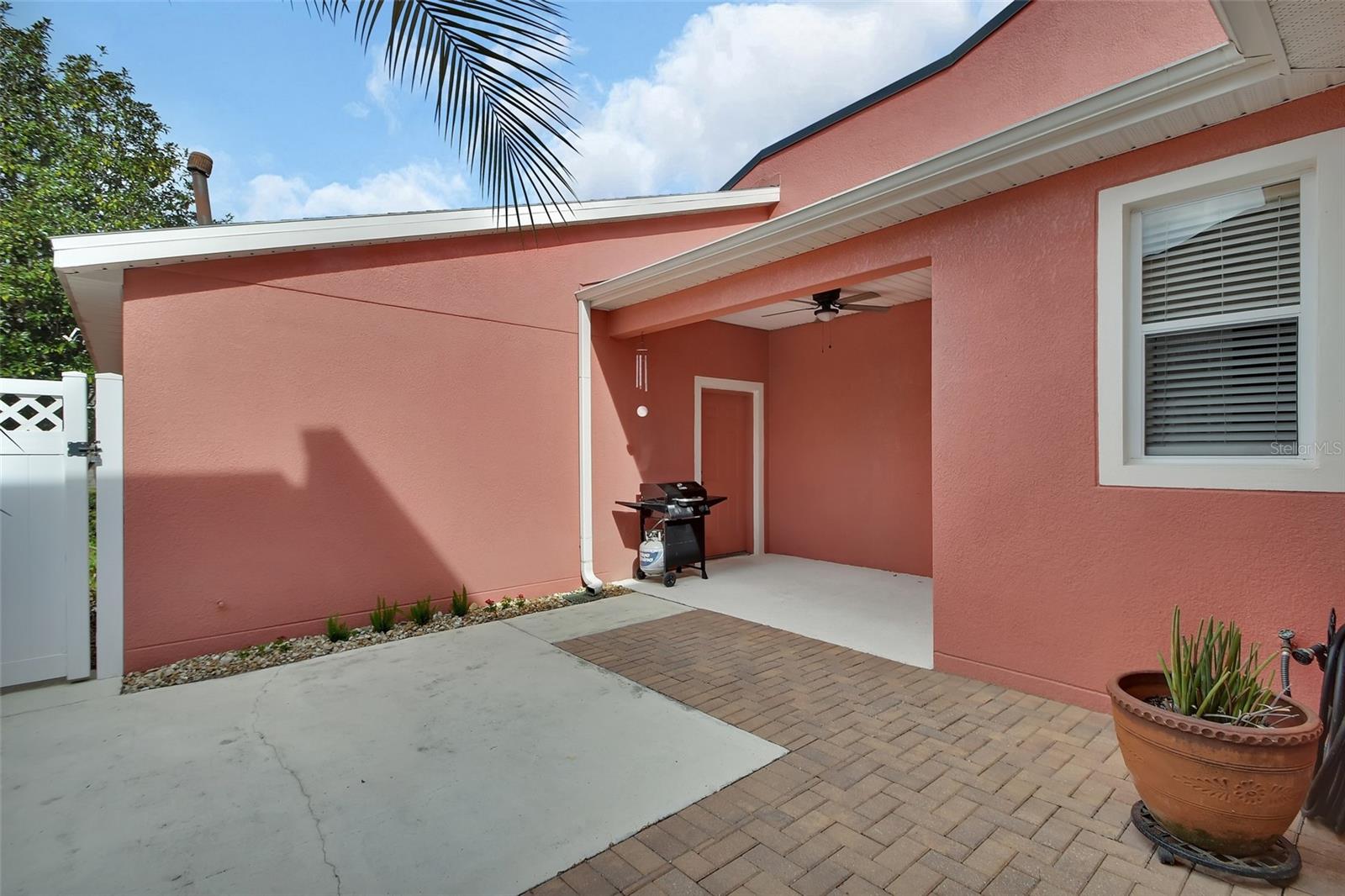 VICTORIA PARK INC 03 SE UNIT 02 - Residential