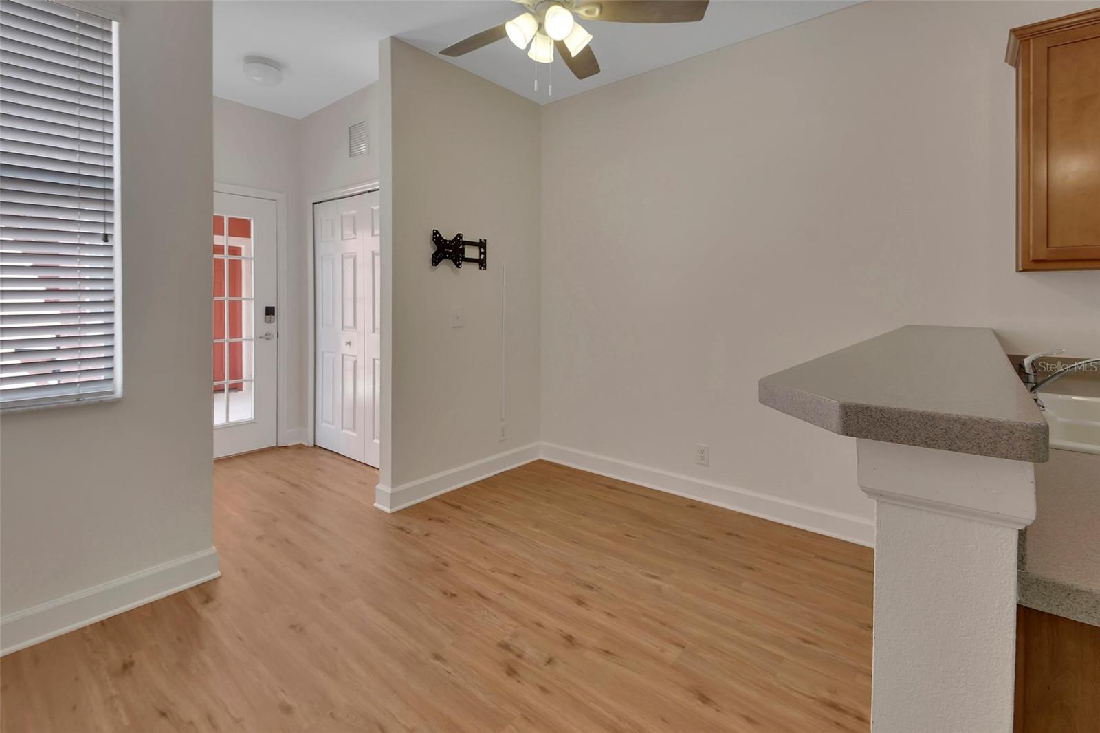 VICTORIA PARK INC 03 SE UNIT 02 - Residential